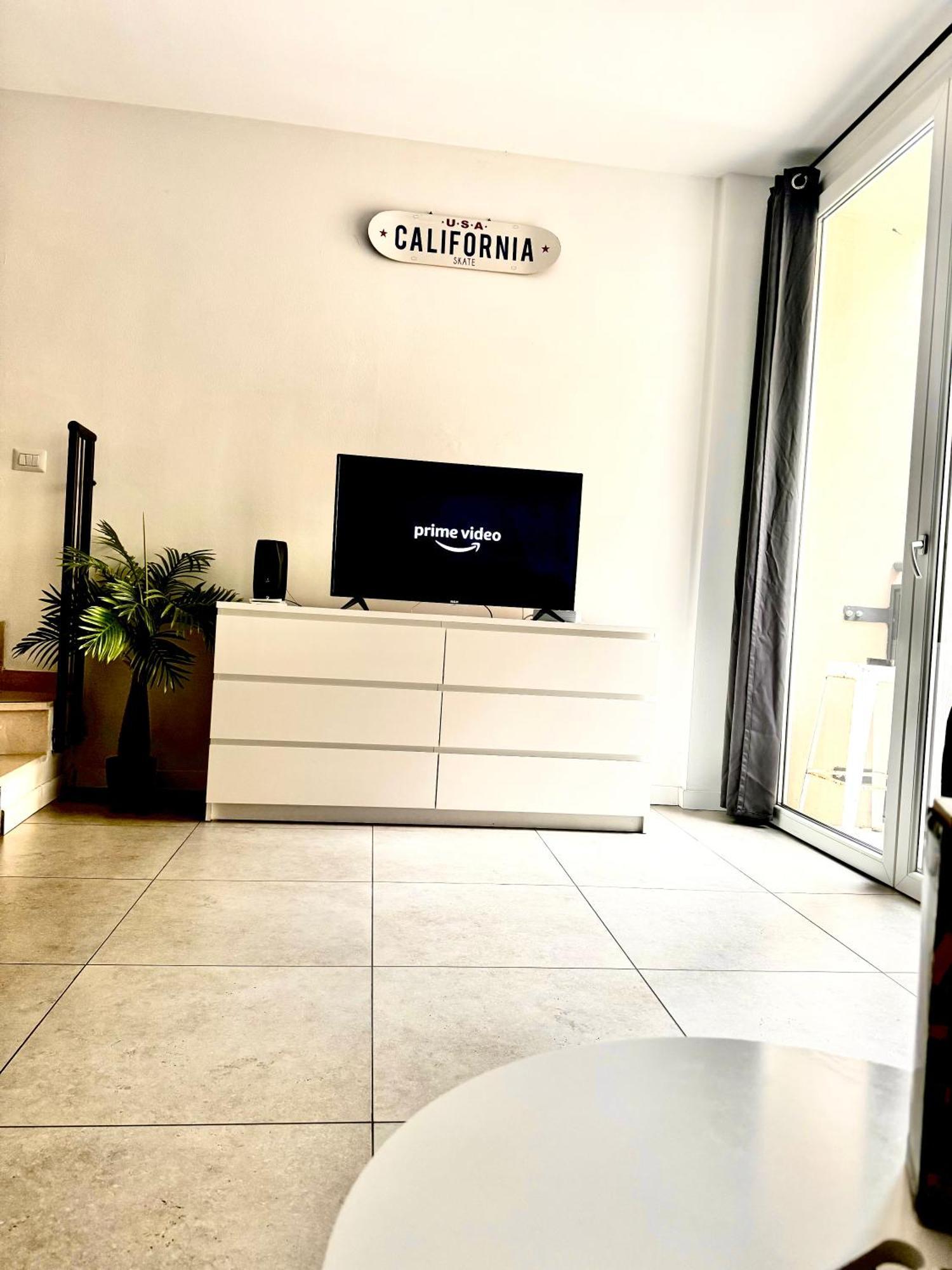 Celeste'S House Florens Rum bild